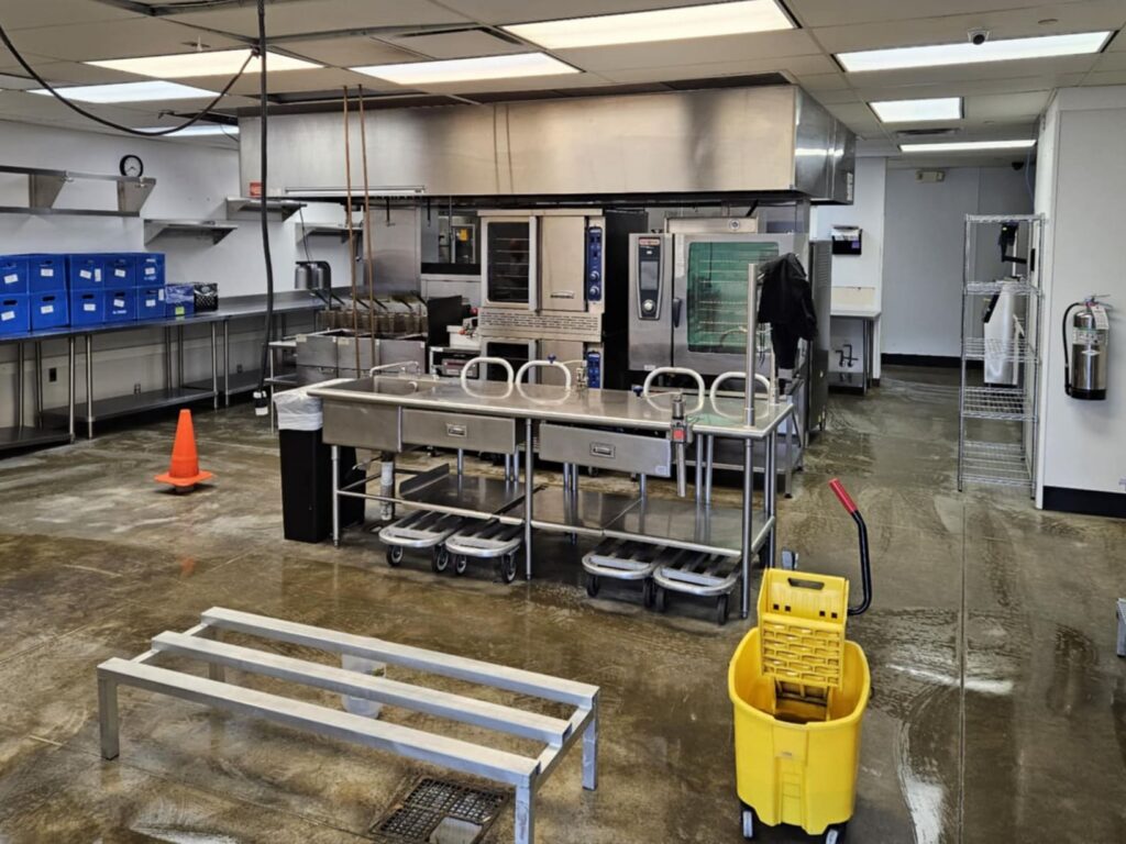 Commercial Cleaning in Springboro, Ohio<br />
